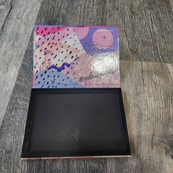 ColourPop Magnetic Z-Palette - Picture 3 of 3